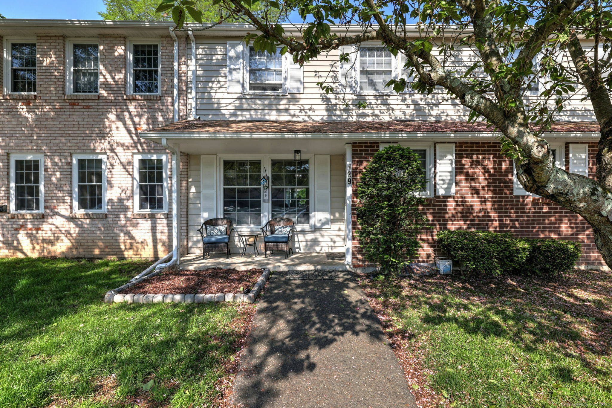 Property Photo: 39 Jackson Drive 39 CT 06460