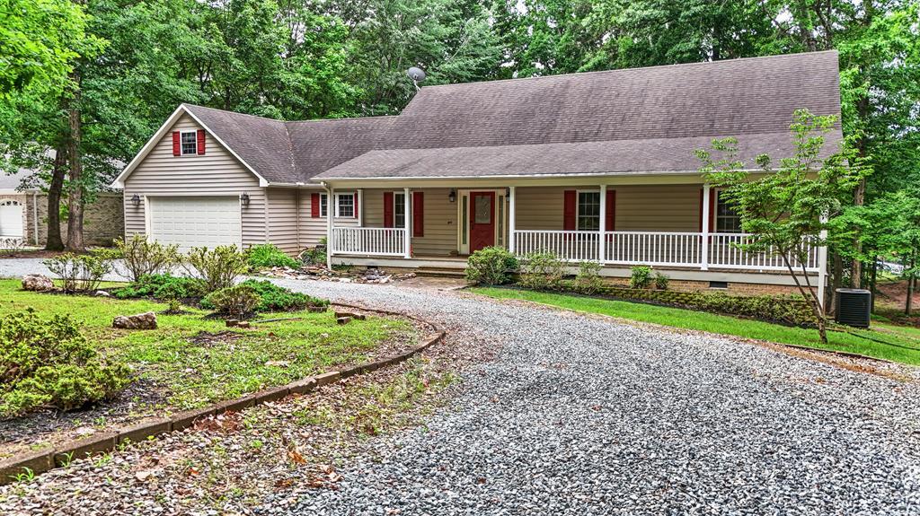 390 Oak Run  Clarksville VA 23927 photo