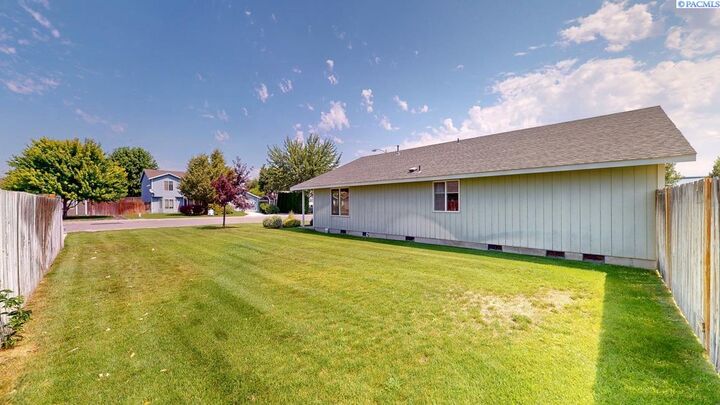 Property Photo:  8408 Studebaker Drive  WA 99301 
