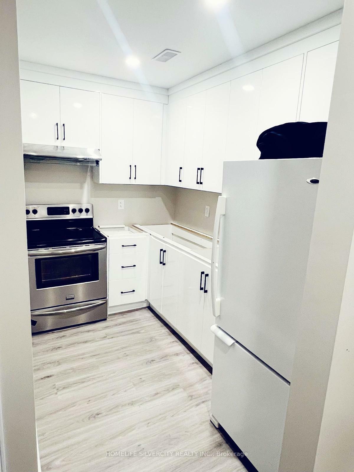 Photo de la propriété: 21 Ashford Court ON L6V 3E2