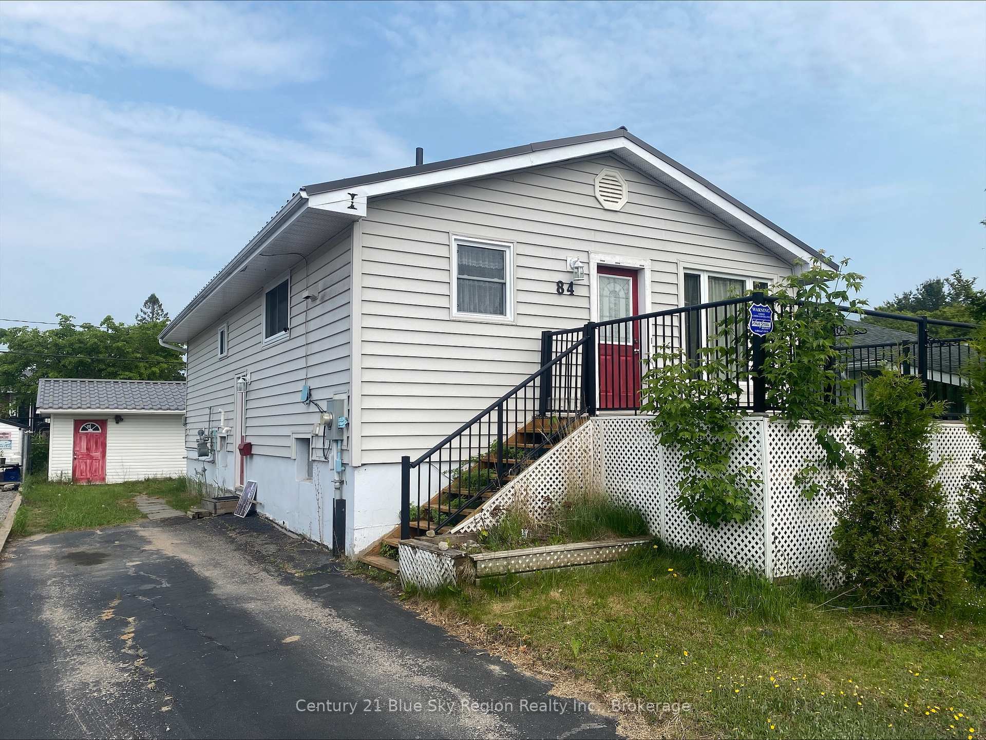 84 Gladstone Avenue  North Bay ON P1A 2L5 photo