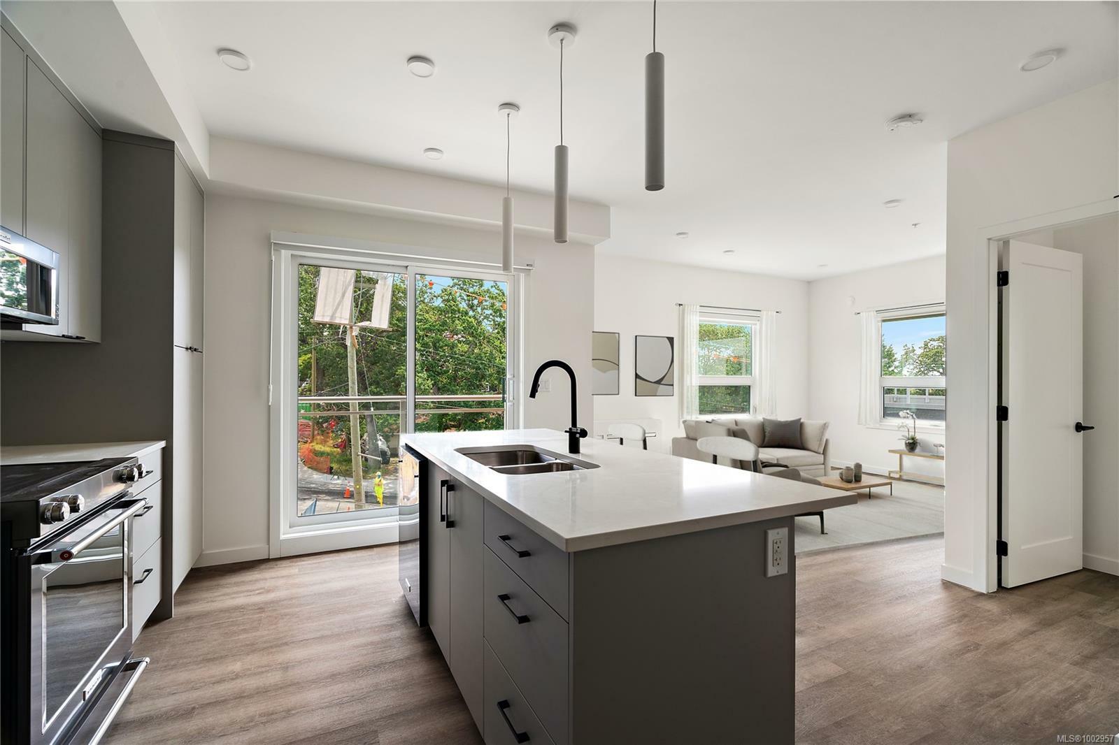 Property Photo: 1102 Esquimalt Rd B307 BC V9A 6A1