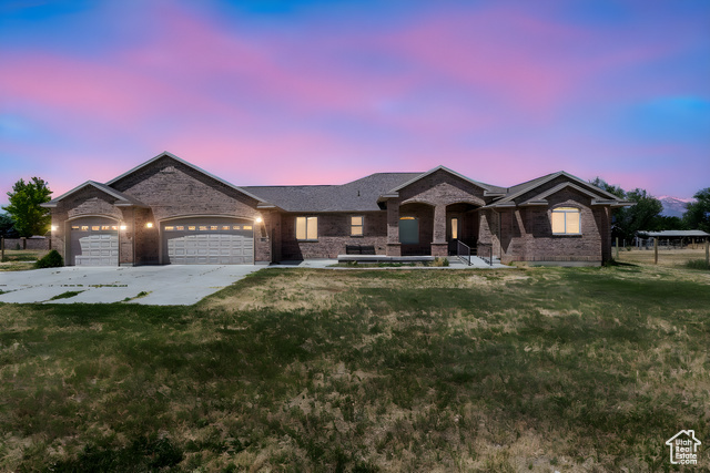Property Photo:  603 S 2500 W  UT 84043 