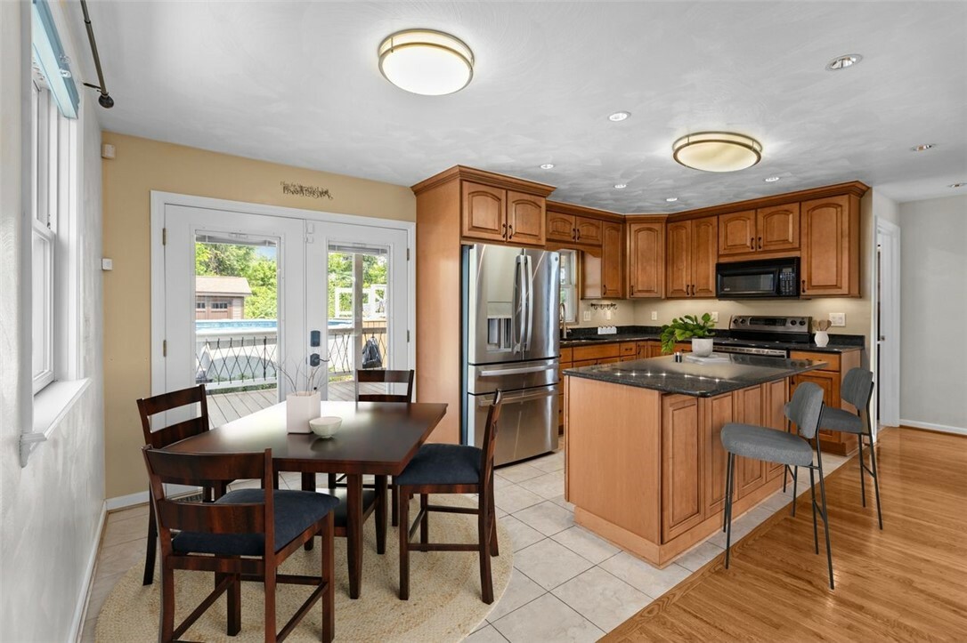 Property Photo: 3315 Crestview Dr PA 15137
