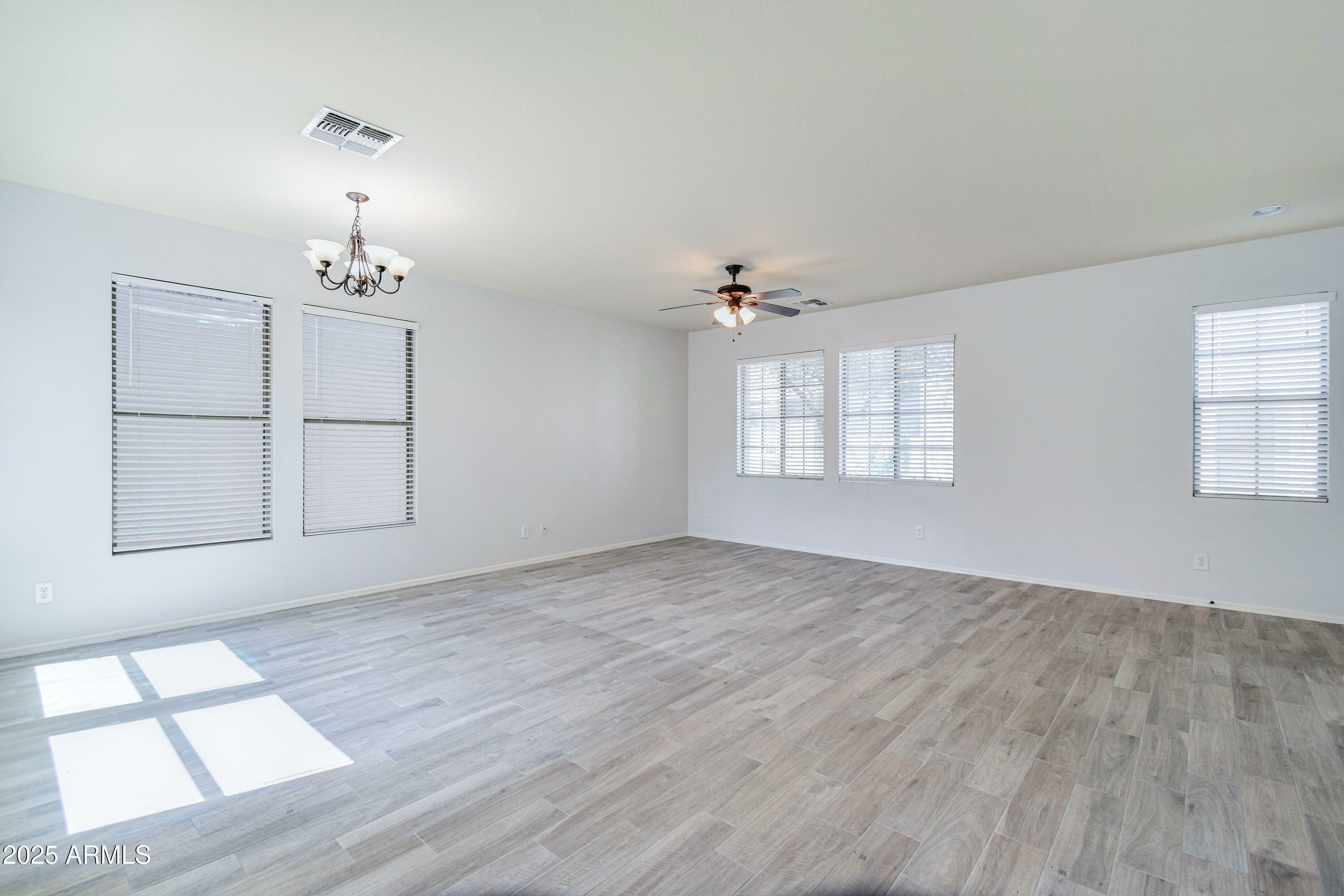 Property Photo: 3514 S Posse Trail AZ 85297