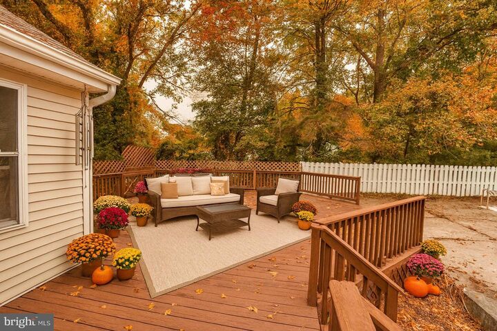 Property Photo:  6152 Cadagon Court  MD 21801 