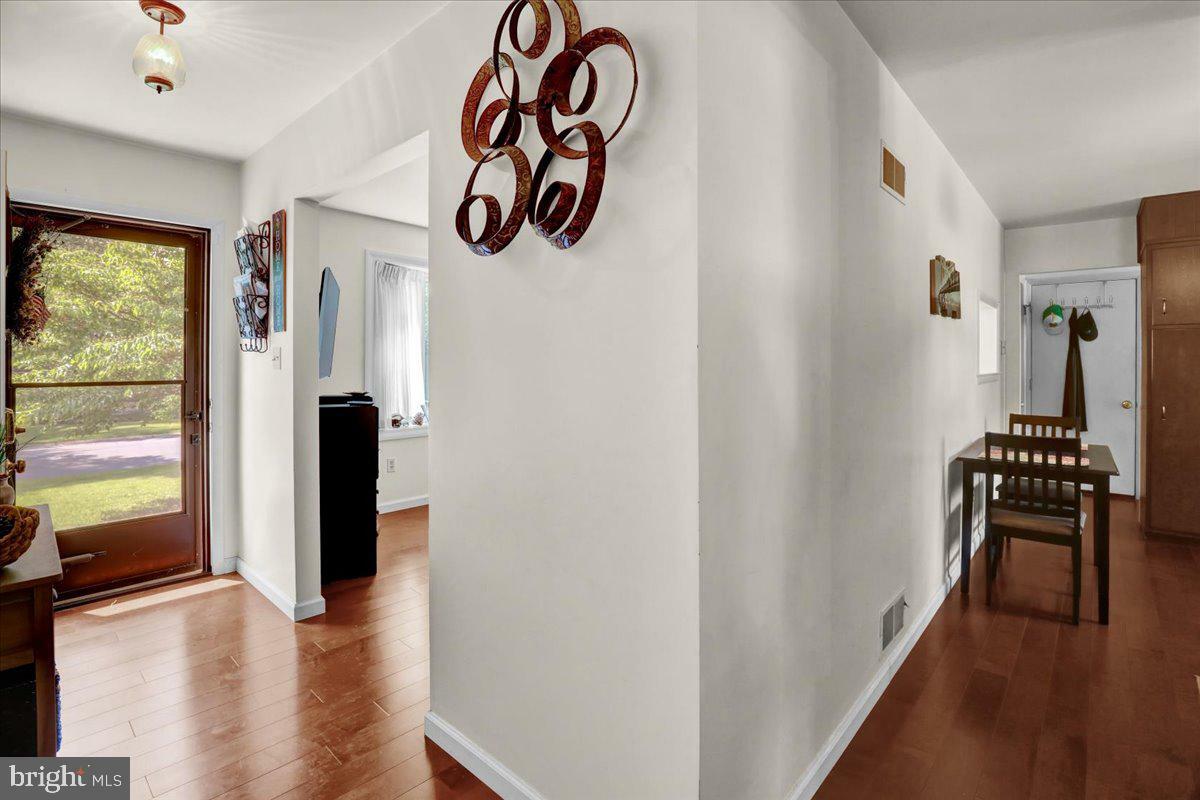 Property Photo: 77 Garden City Drive PA 17602