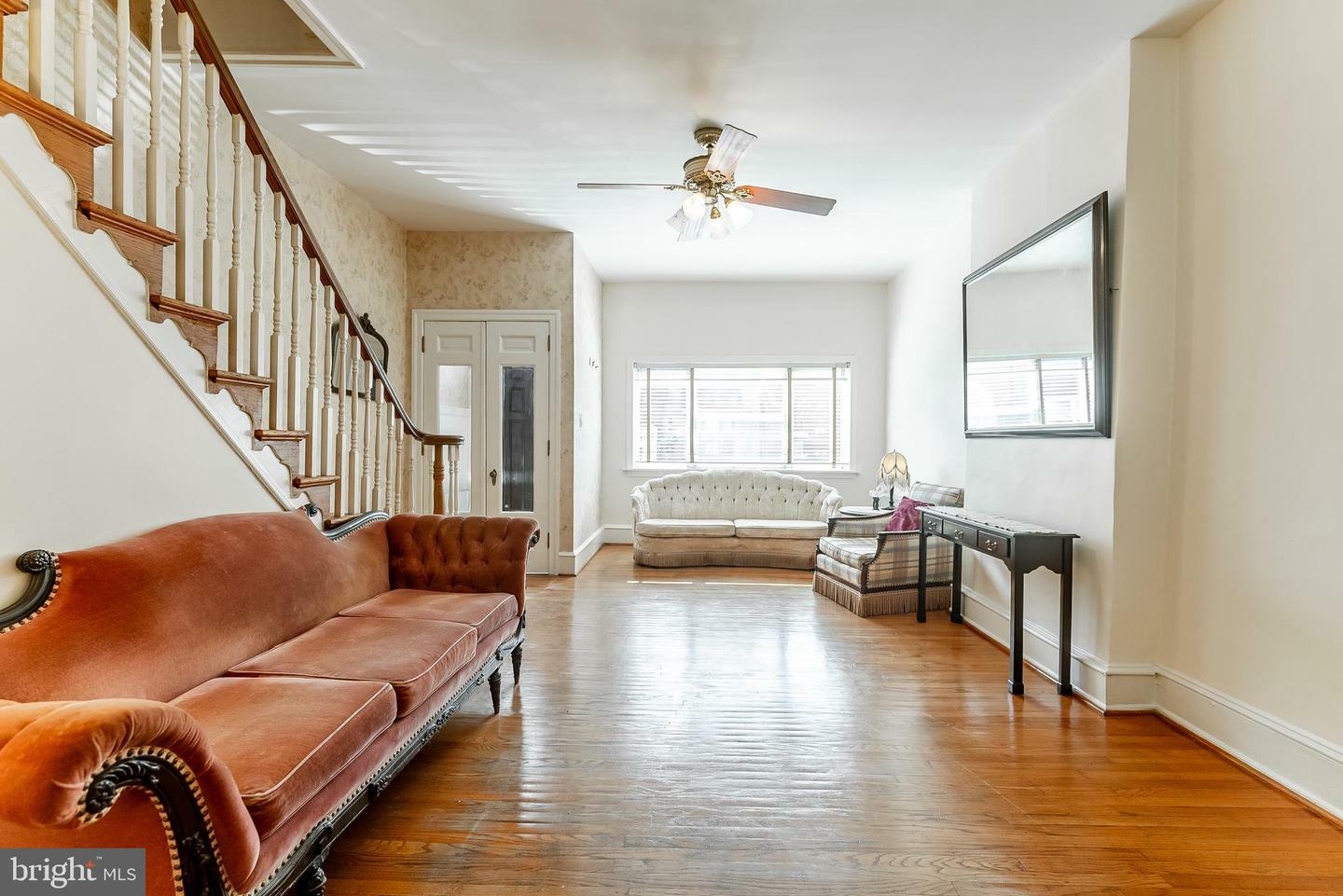 2440 S 13th Street  Philadelphia PA 19148 photo