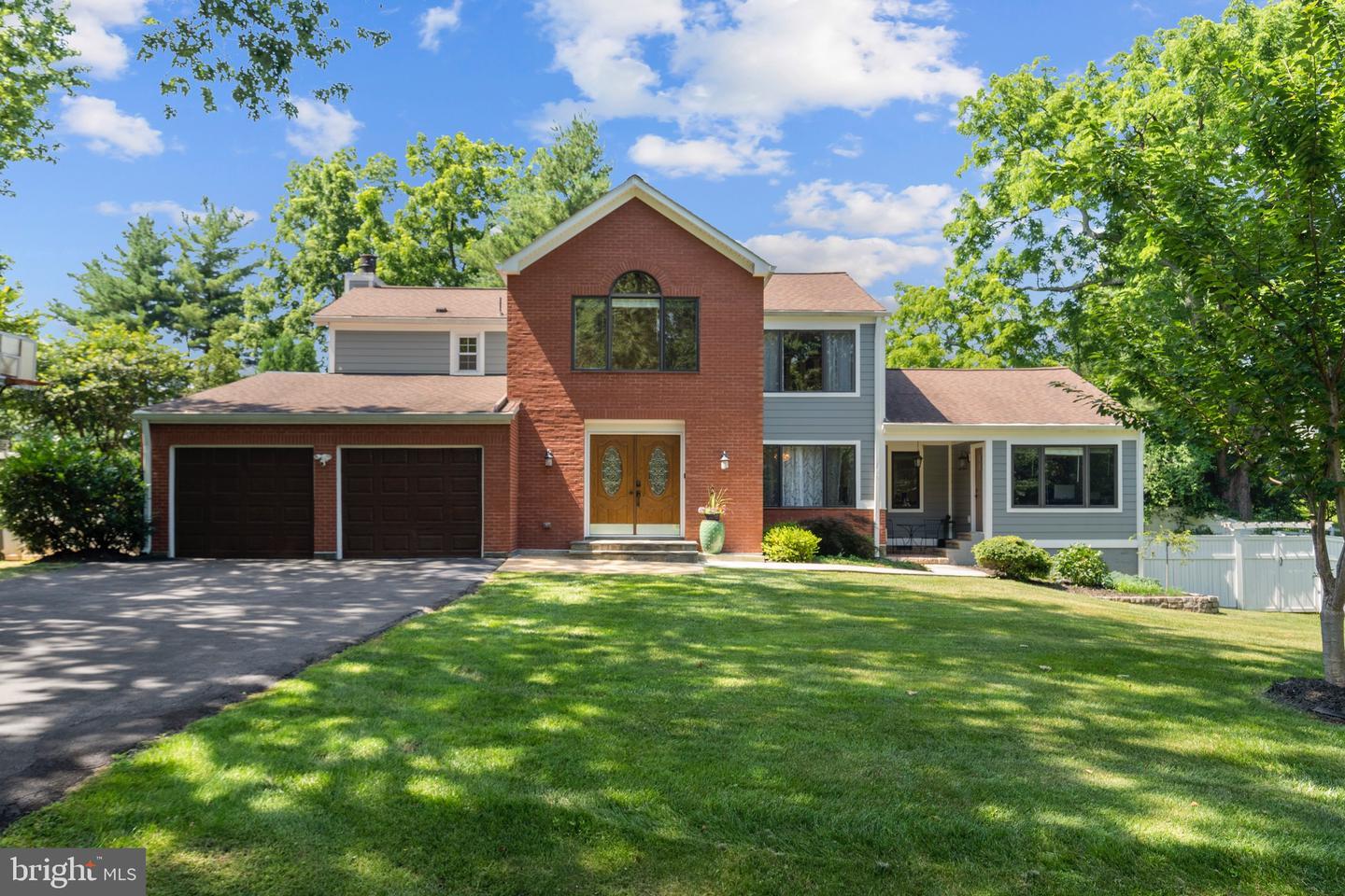 9524 Woodington Drive  Potomac MD 20854 photo