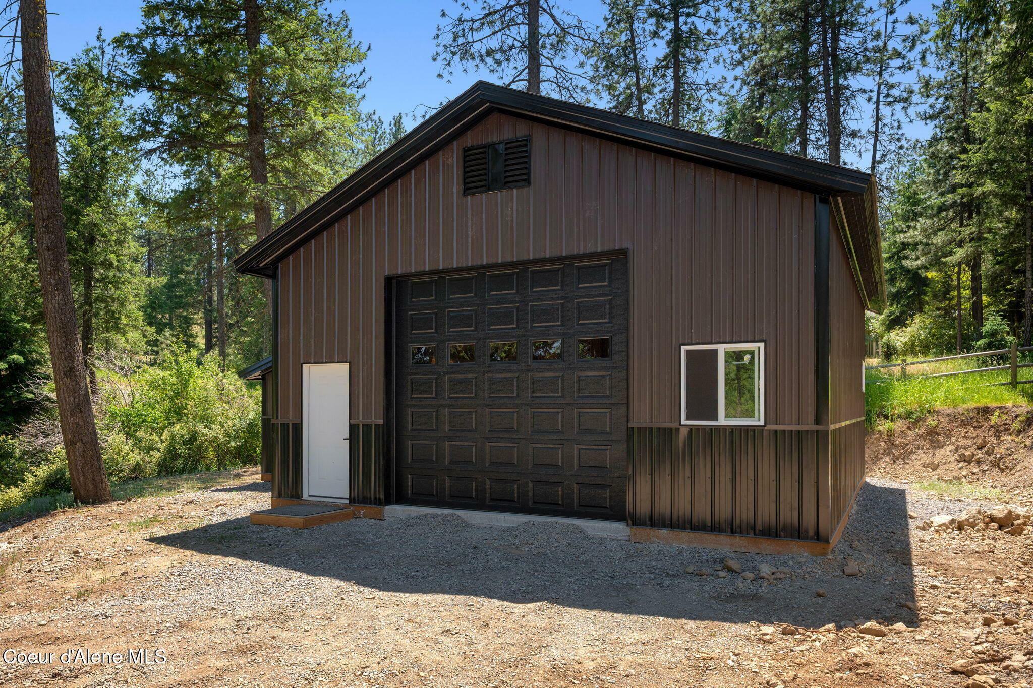 Property Photo: 907 S Agate Rd ID 83814