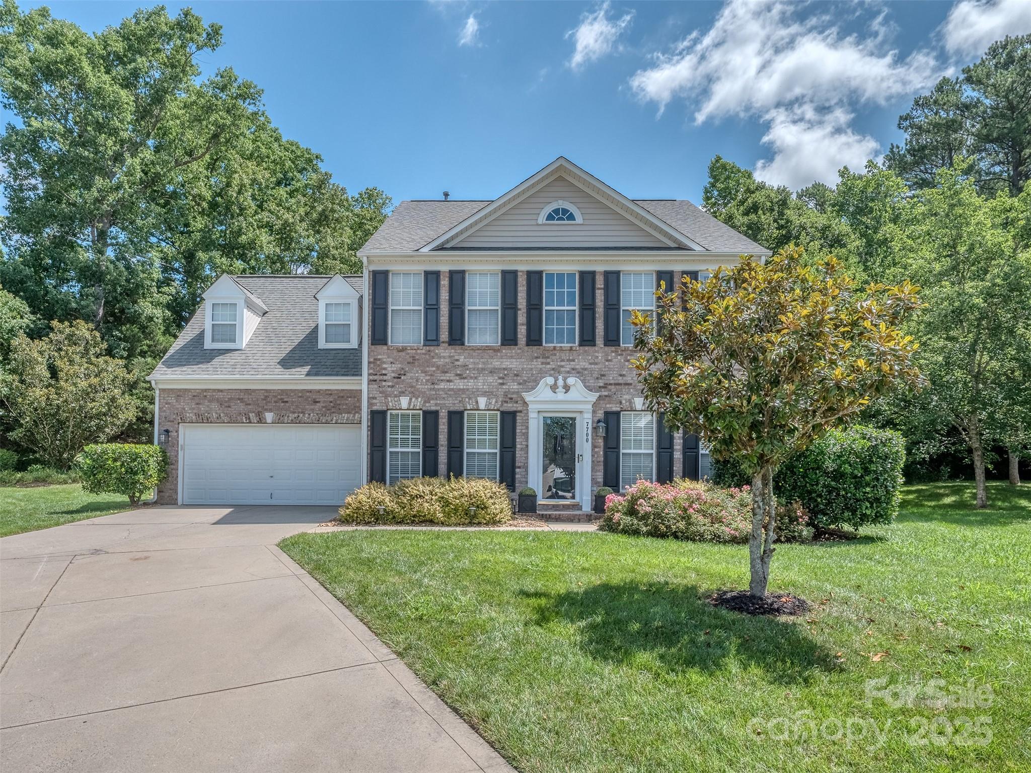 Property Photo:  7700 Antique Circle  NC 28173 