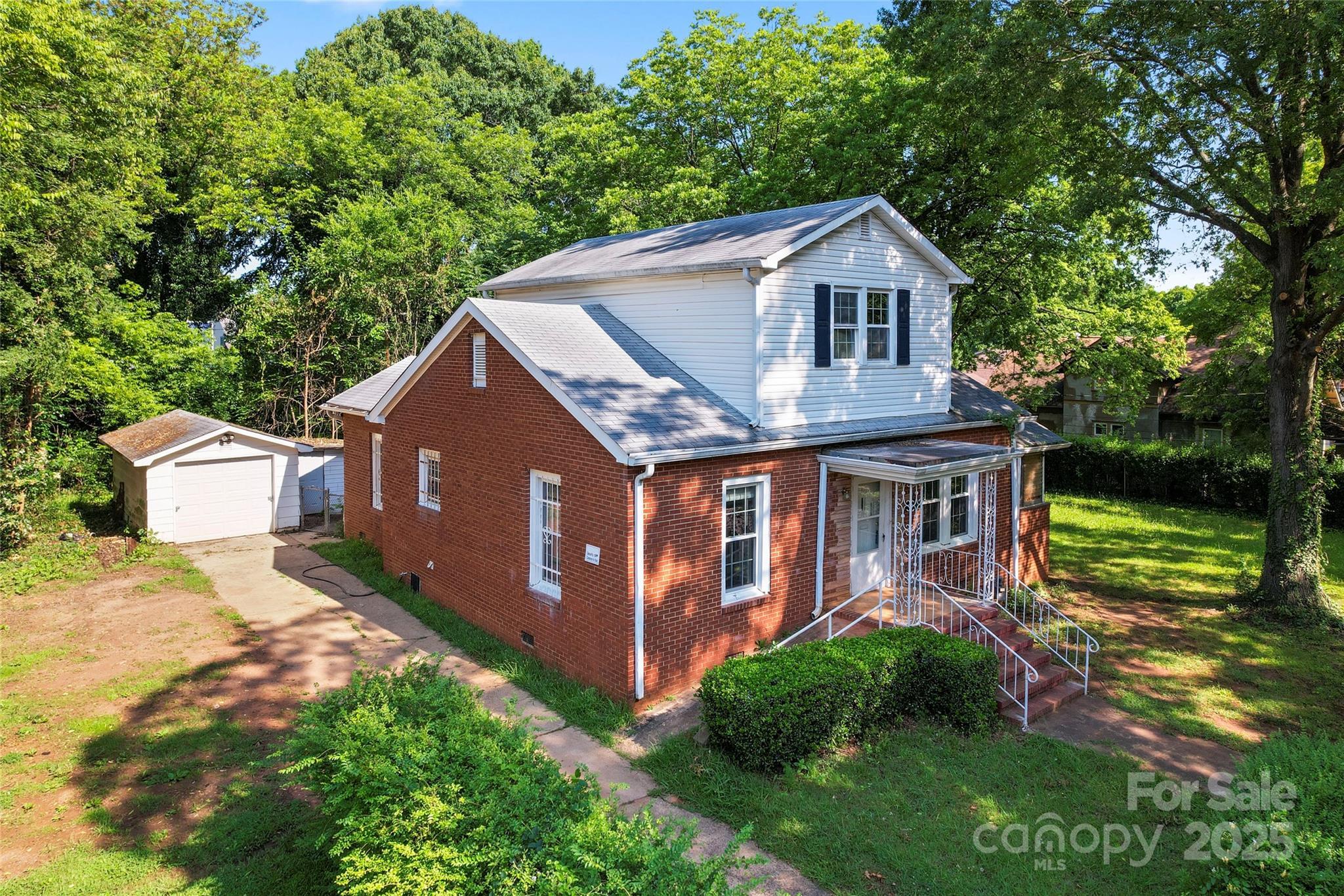 Property Photo:  317 Campus Street  NC 28216 