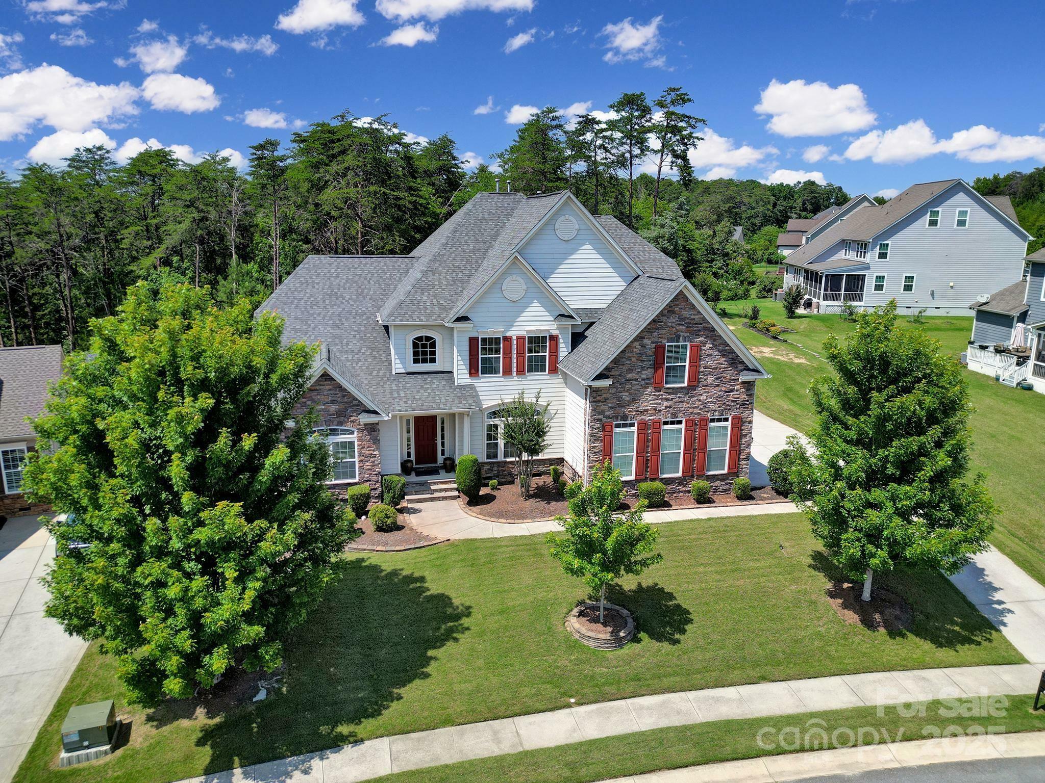 Property Photo: 510 Placid Court SC 29708