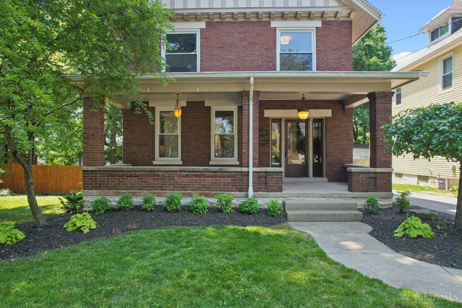 Property Photo: 5719 Arnsby Place OH 45227
