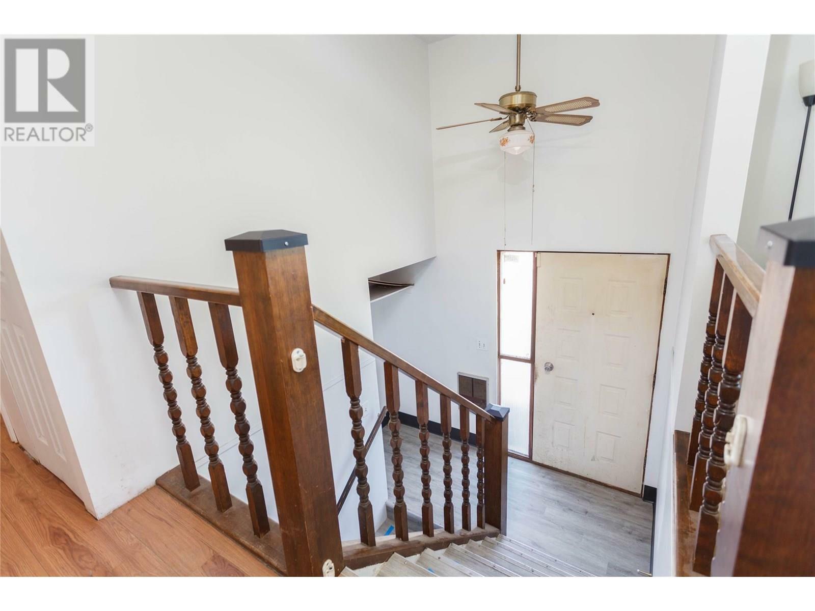 Property Photo: 2284 Park Avenue BC V0E 2G0