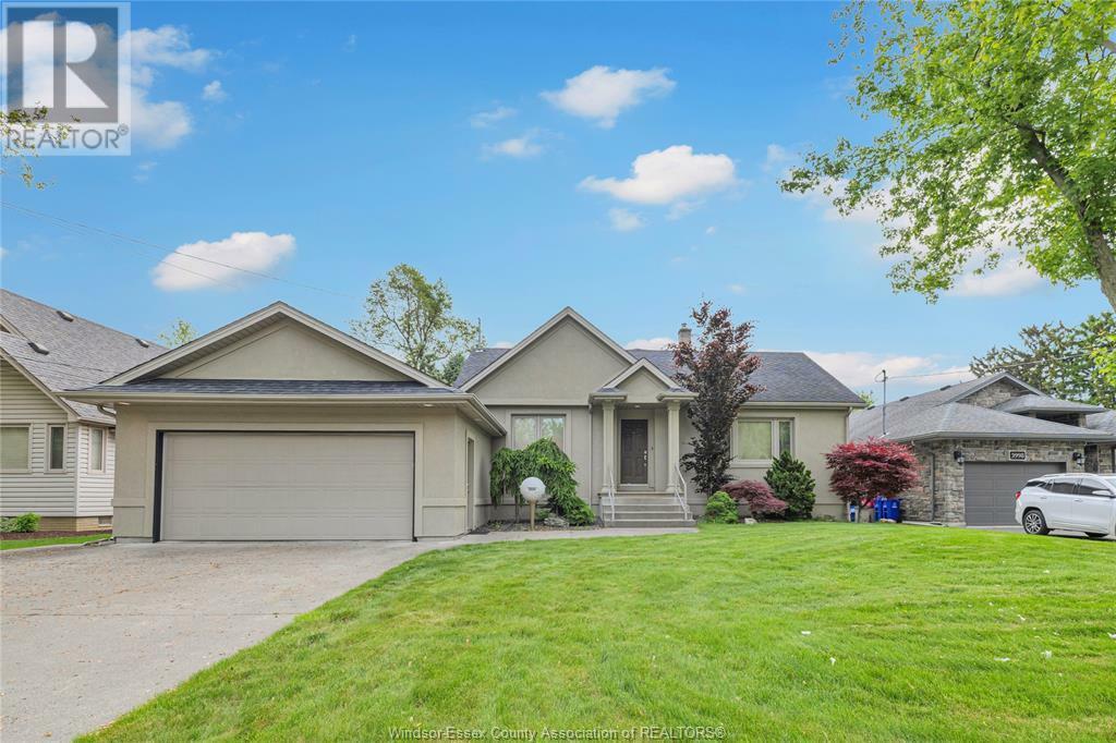Property Photo: 3994 Roseland West ON N9G 1Z8