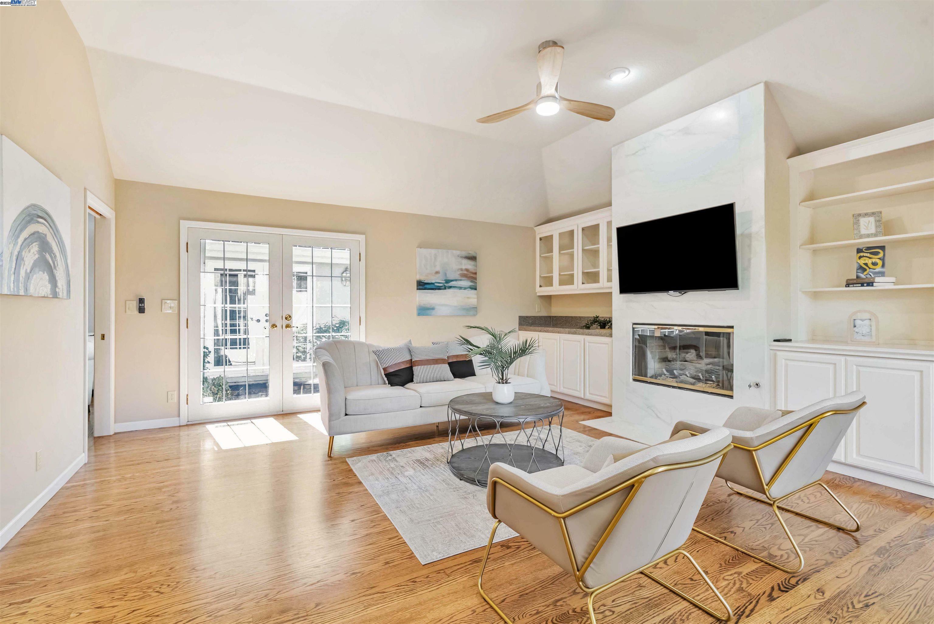 Property Photo: 158 Golden Ridge Rd CA 94507