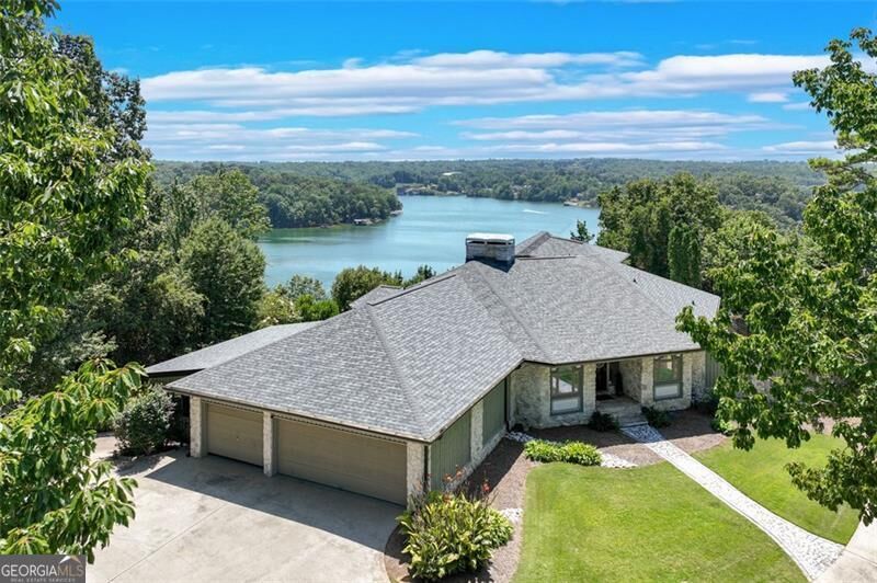 Property Photo: 2935 Thompson Mill Road GA 30506