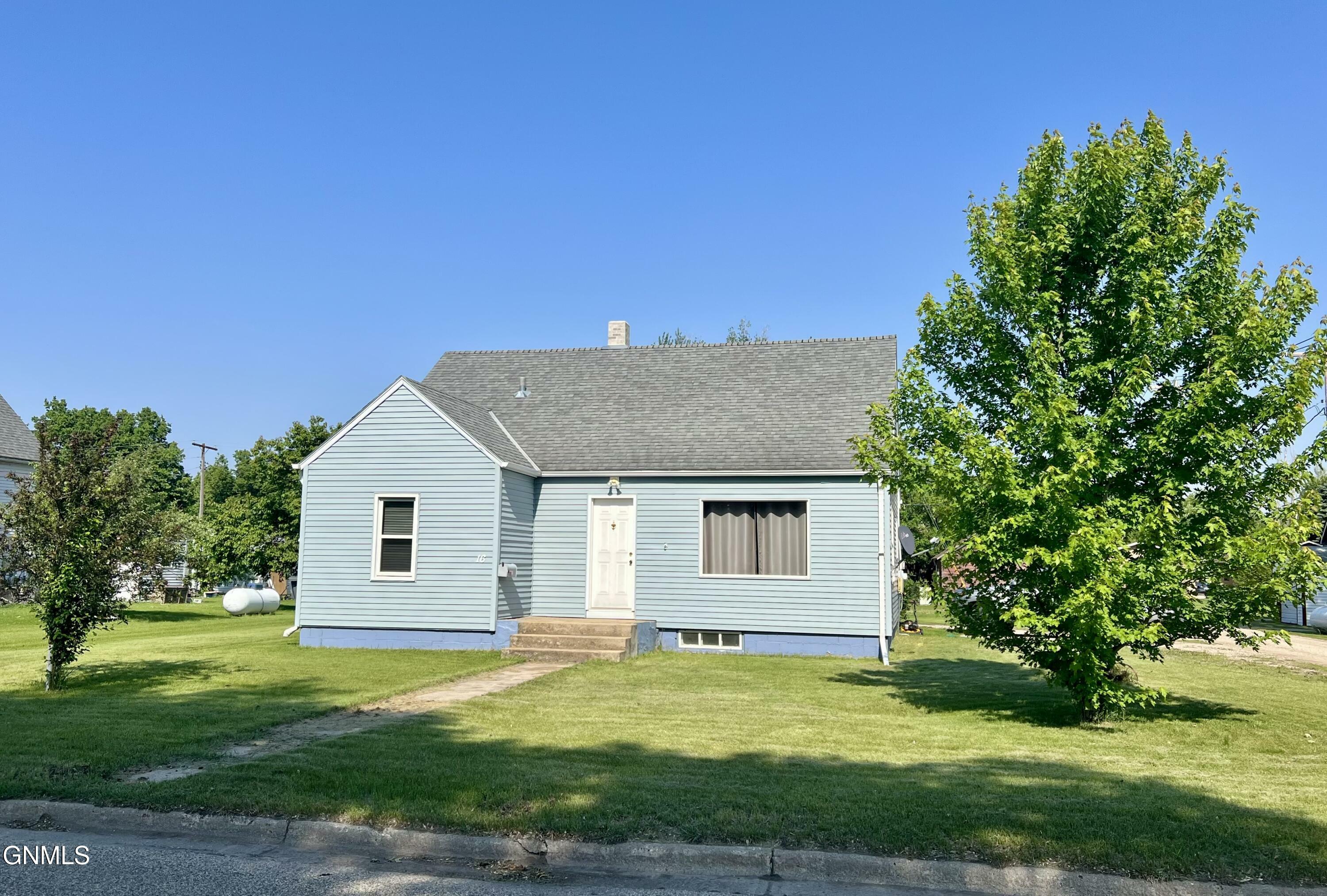 Property Photo: 16 10th Street N ND 58474