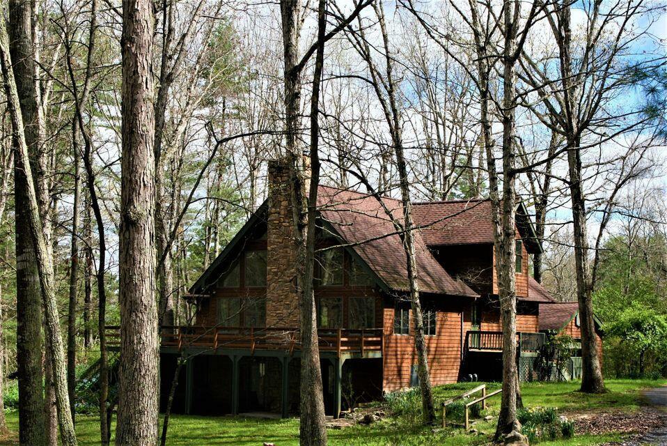 Property Photo: 551 Montvue Dr WV 24901