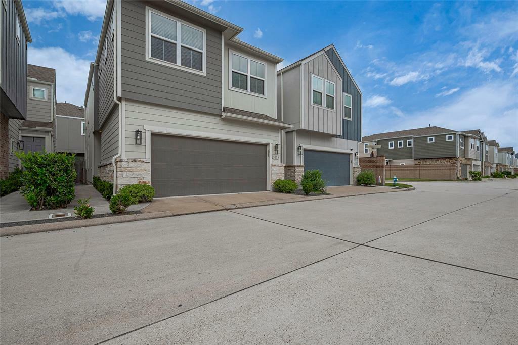 Property Photo:  3115 Planters Peak Drive  TX 77080 