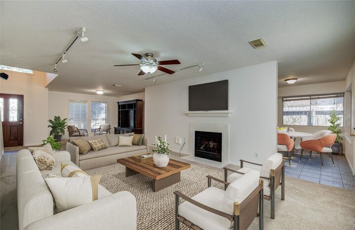 Property Photo:  1010 Forestburg Drive  TX 77386 