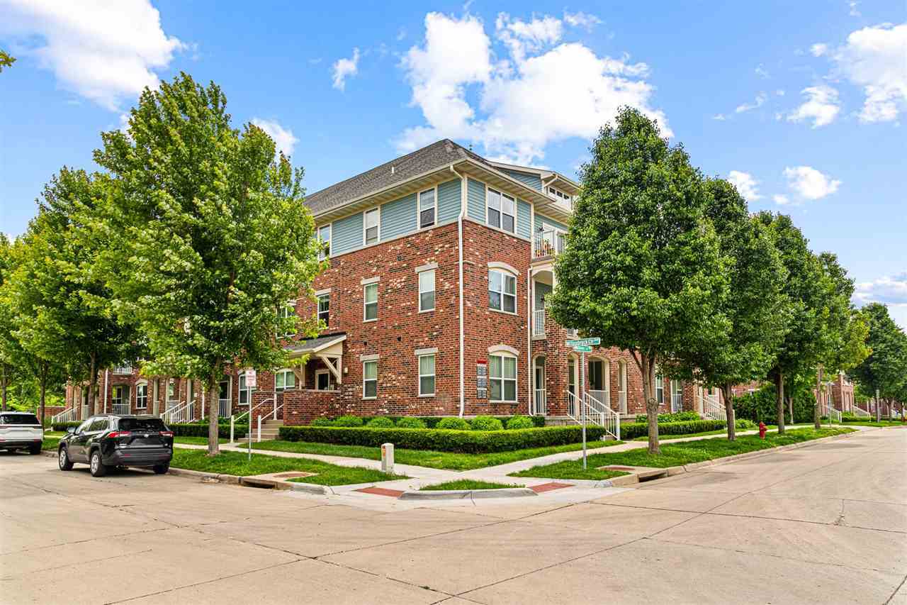 2167 Willenbrock Cir  Iowa City IA 52241 photo