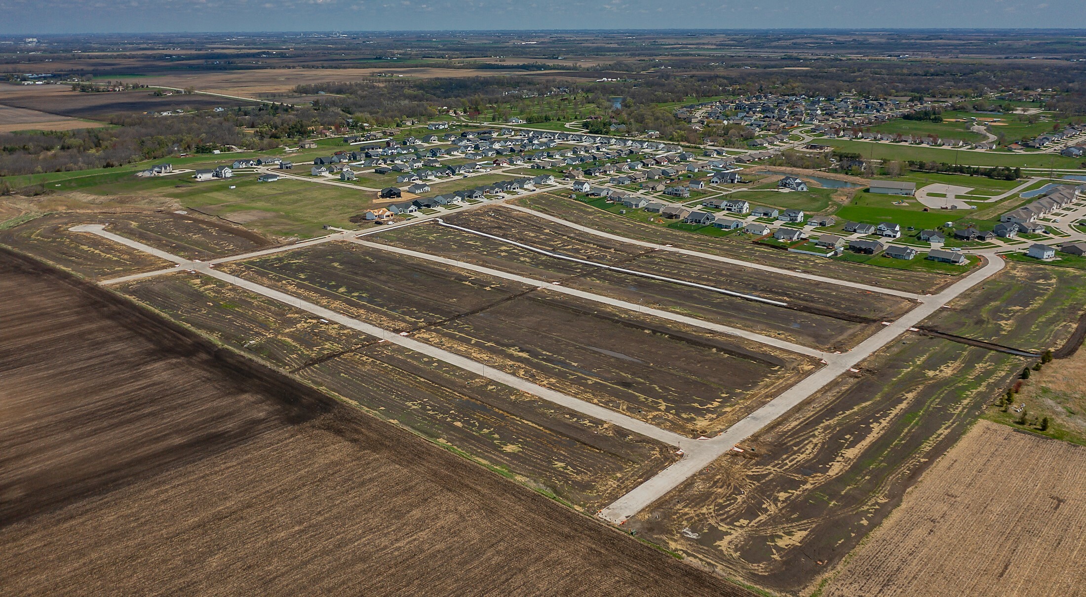Property Photo:  1132 White Birch Drive  IA 50124 