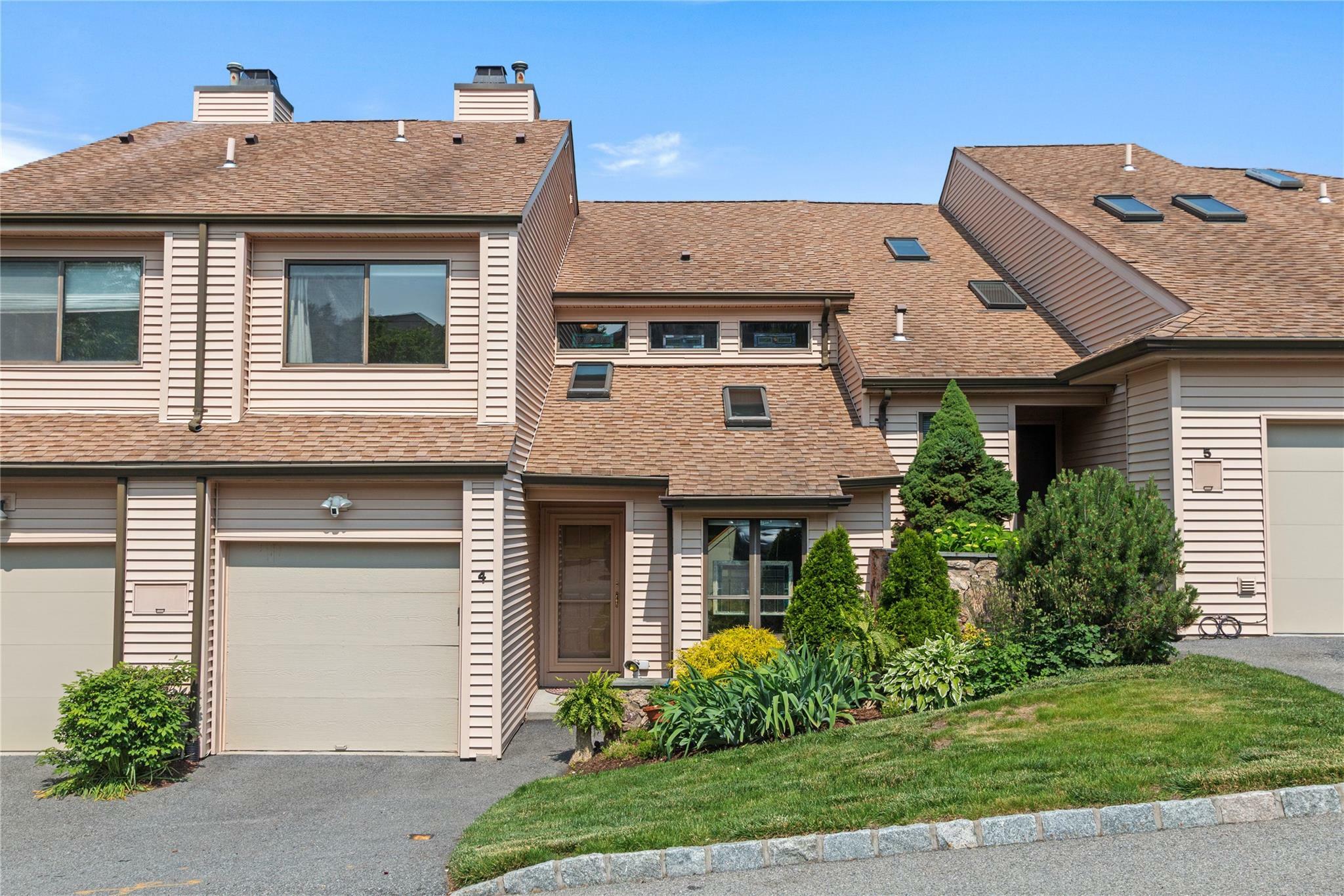 Property Photo: 4 Hudson Watch Drive 4 NY 10562