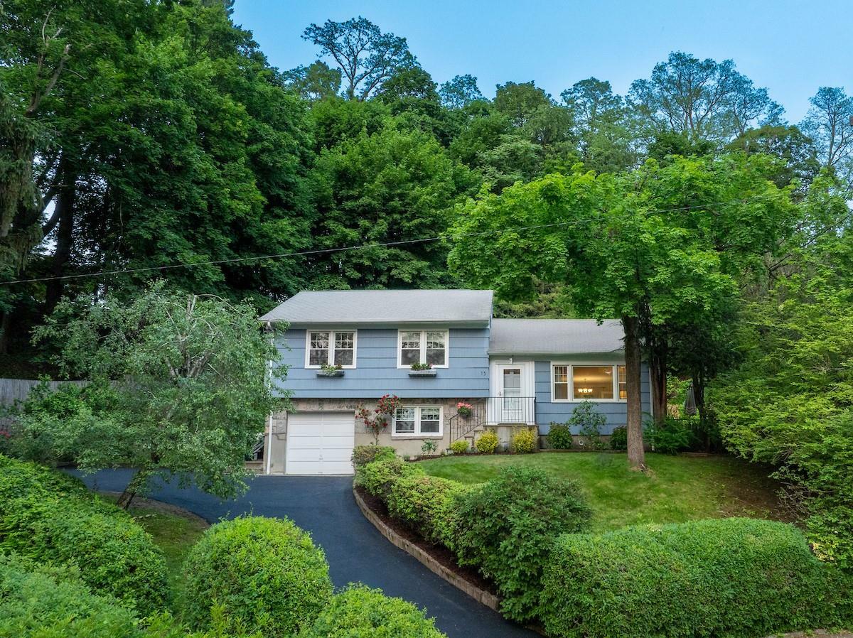 Property Photo: 15 Rayson Lane NY 10522