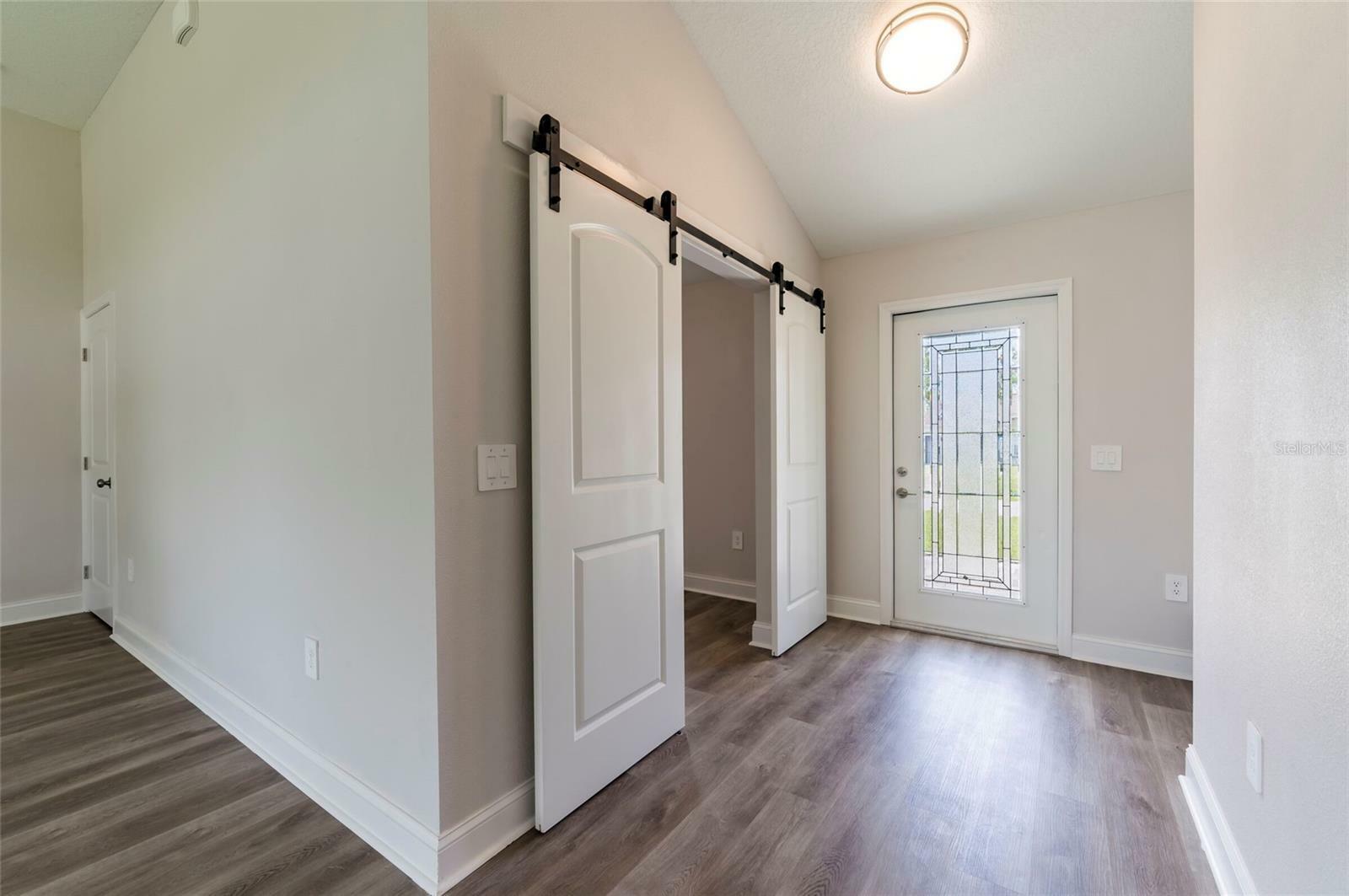 Property Photo: 9808 SE 159th Street FL 34491