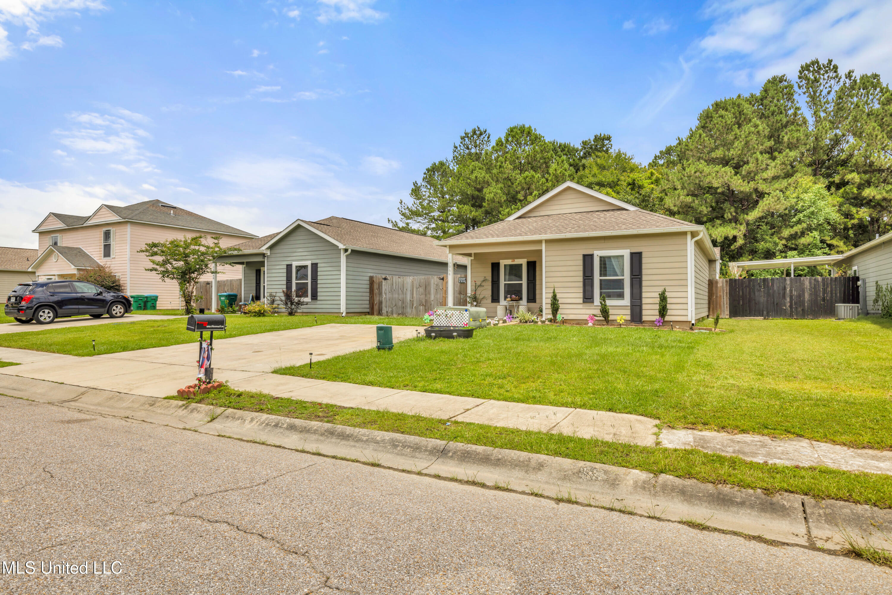 Property Photo: 13064 Tracewood Drive MS 39503