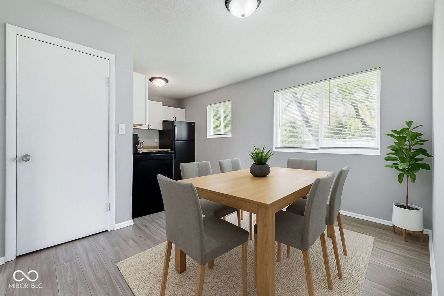 Property Photo: 1931 Brentwood Drive IN 46011