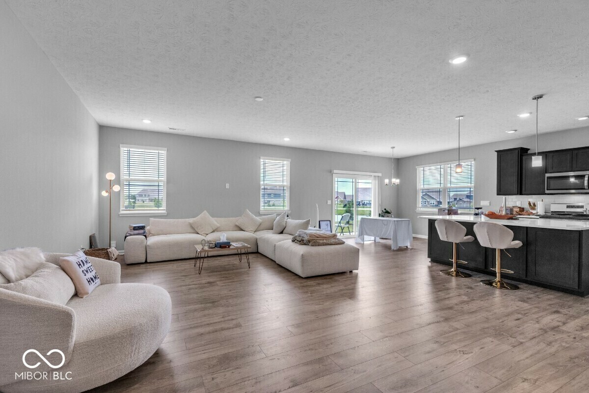Property Photo: 1758 Pelham Drive IN 46143