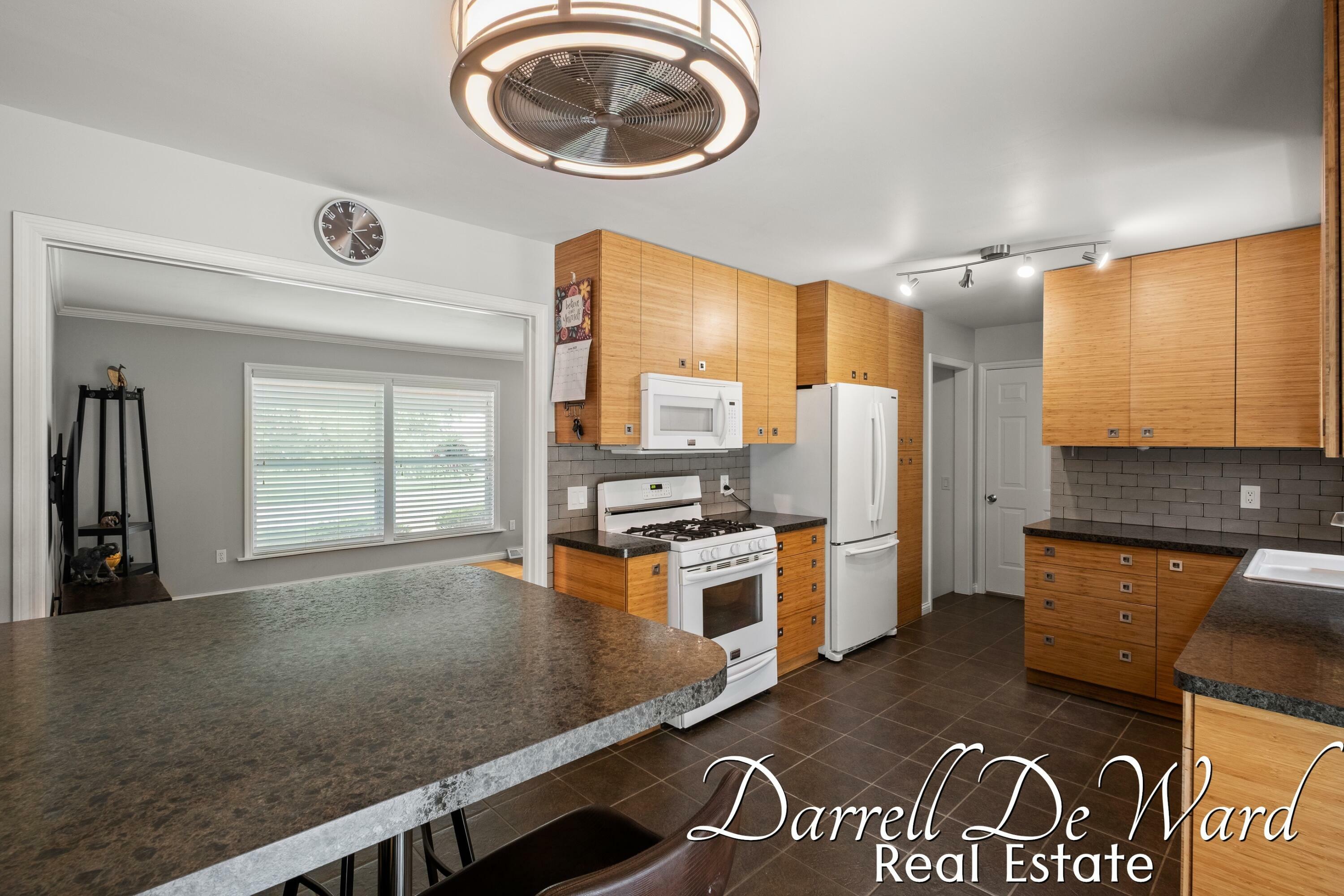Property Photo: 6662 Adaridge Drive SE MI 49301