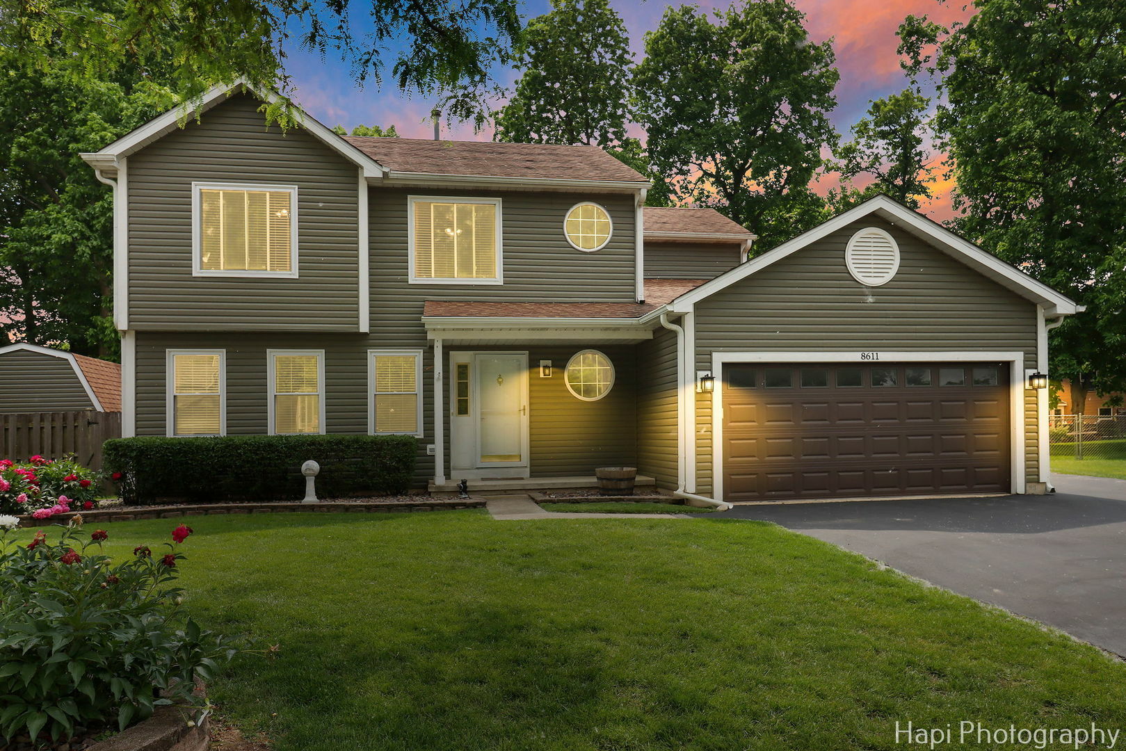 Property Photo: 8611 Sycamore Court IL 60020