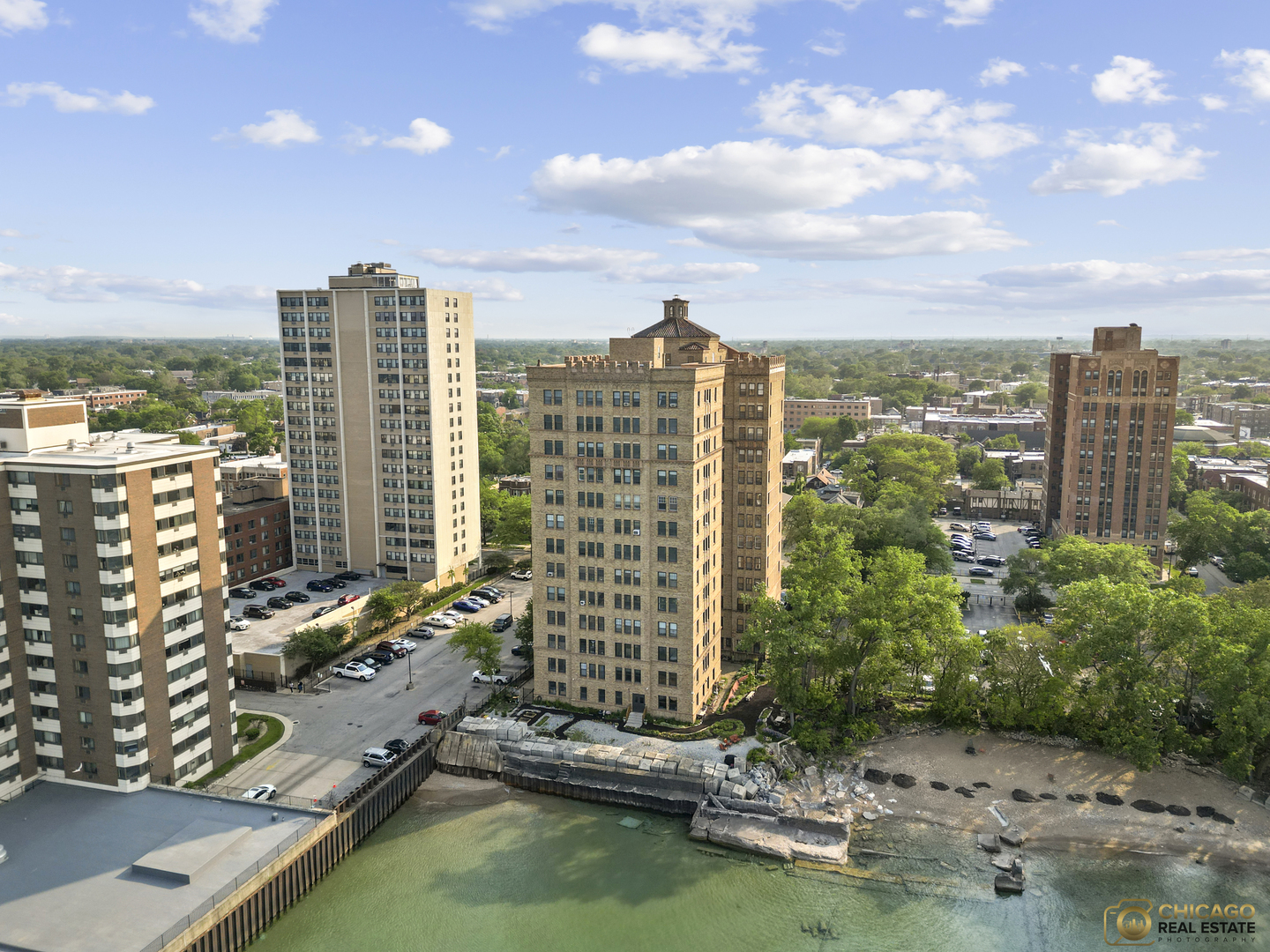 Property Photo: 7321 S South Shore Drive 10A IL 60649