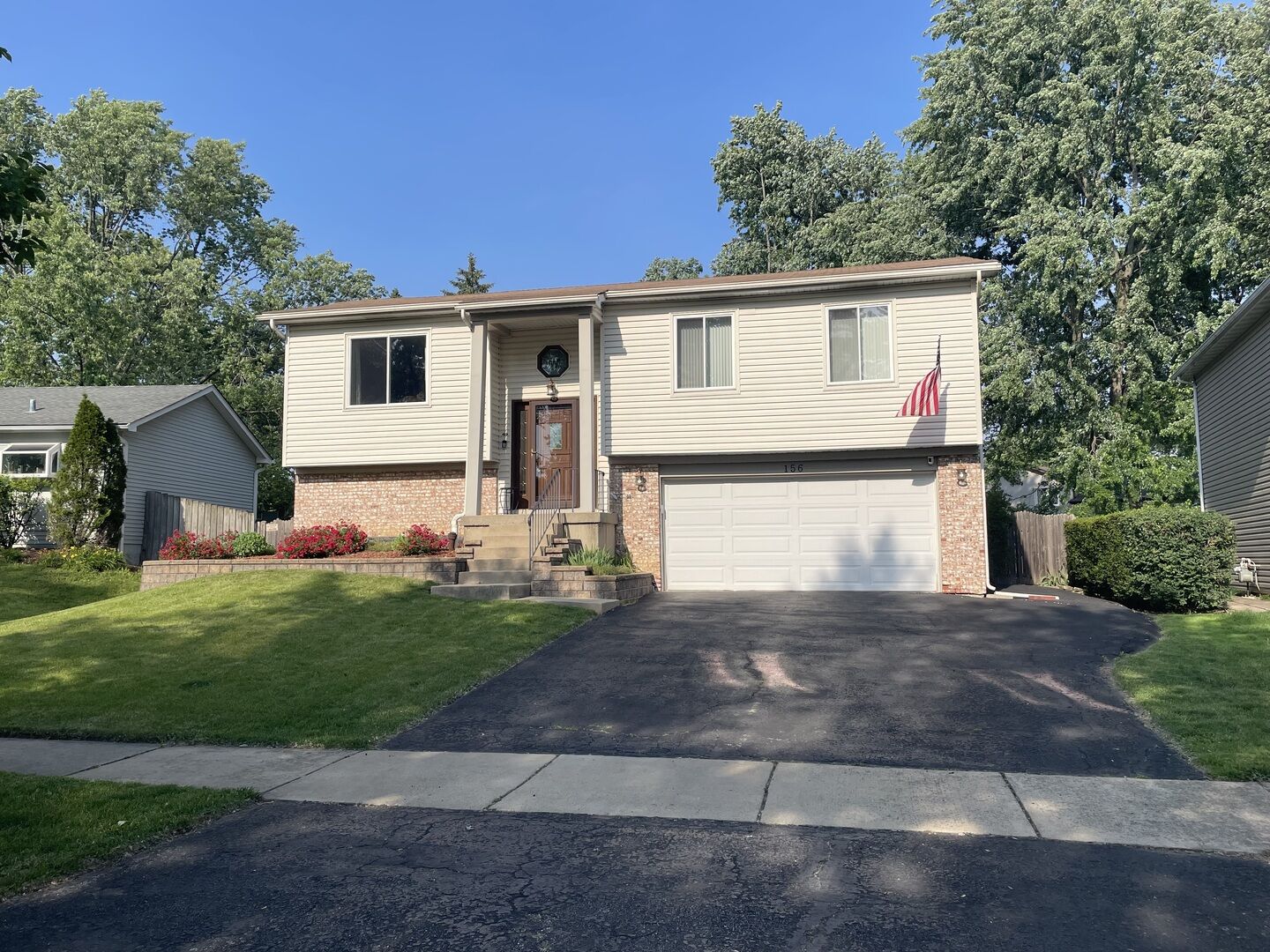 Property Photo: 156 Thackeray Drive IL 60440