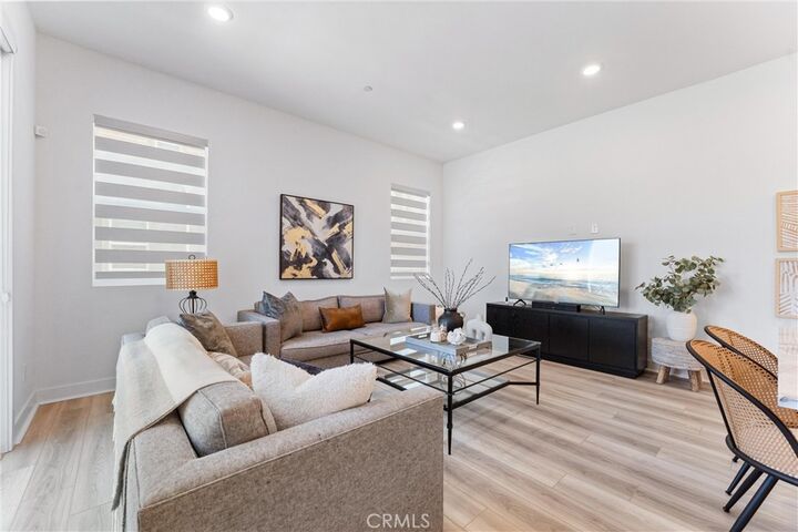 Property Photo:  167 Sash  CA 92618 