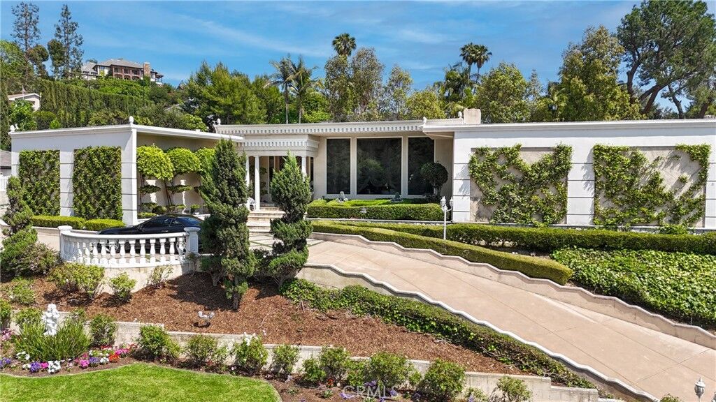 Property Photo:  15850 Arbela Drive  CA 90603 