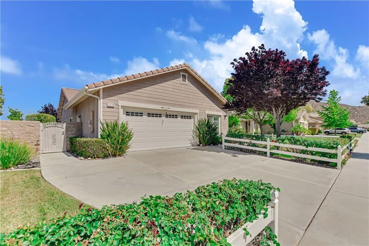 Property Photo:  1376 Cinnabar Avenue  CA 92545 