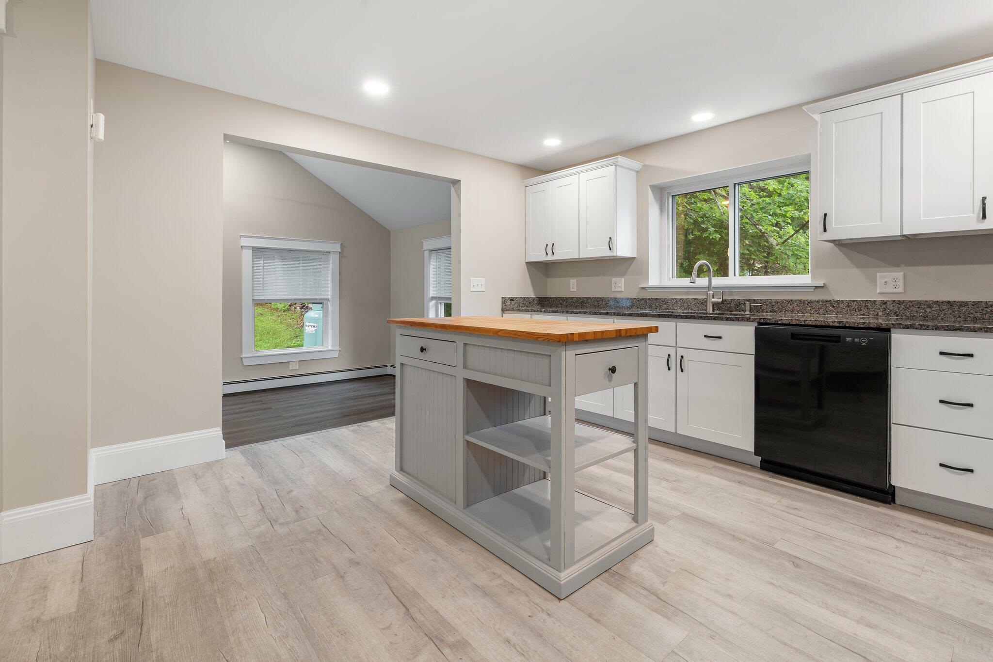 Property Photo: 3 Nelson Road ME 04083