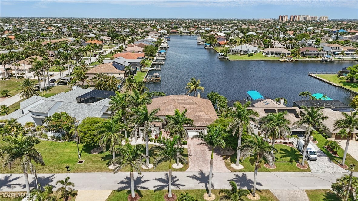 Property Photo: 5239 SW 27th Avenue FL 33914
