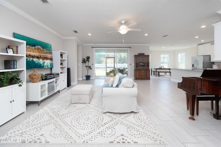 Property Photo:  157 Renwick Parkway  FL 32095 