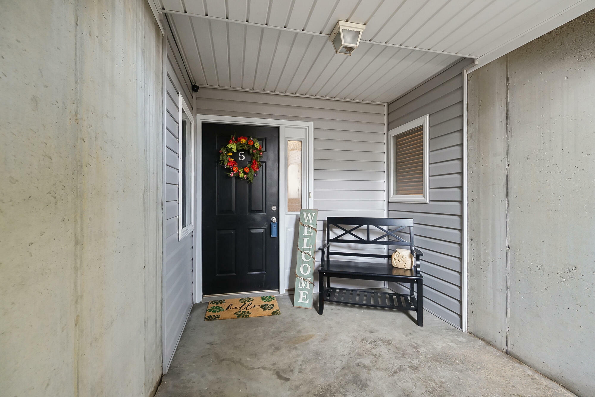 Property Photo: 5 Carriage House Drive KY 41075