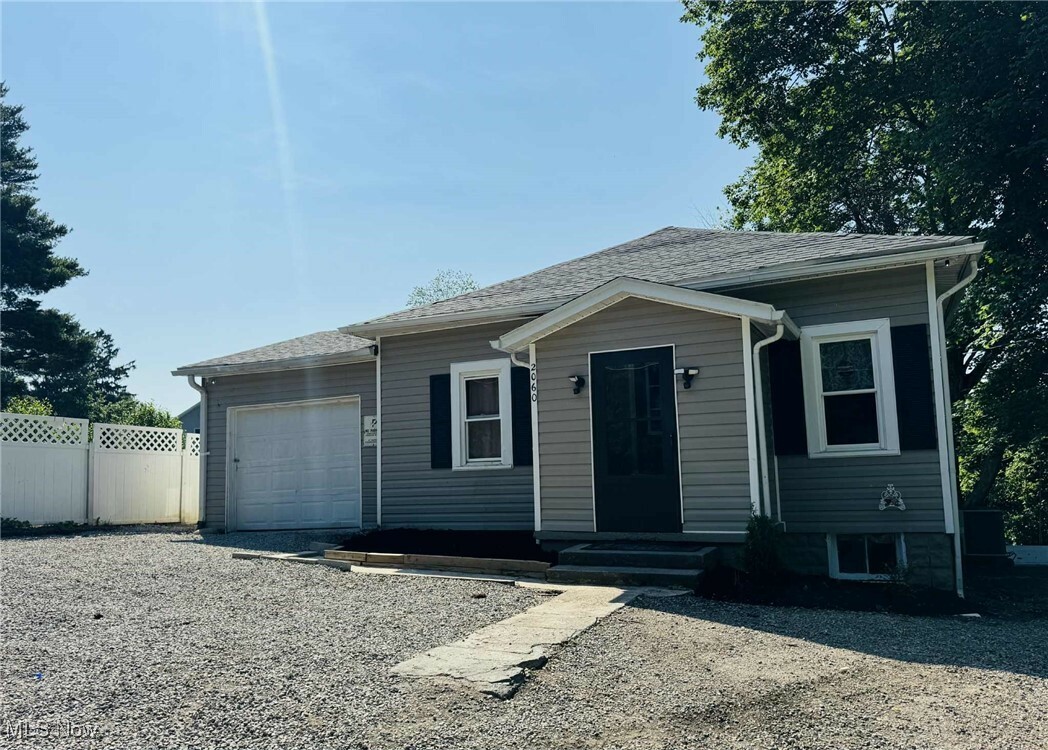 2060 Chewelah Avenue  Zanesville OH 43701 photo