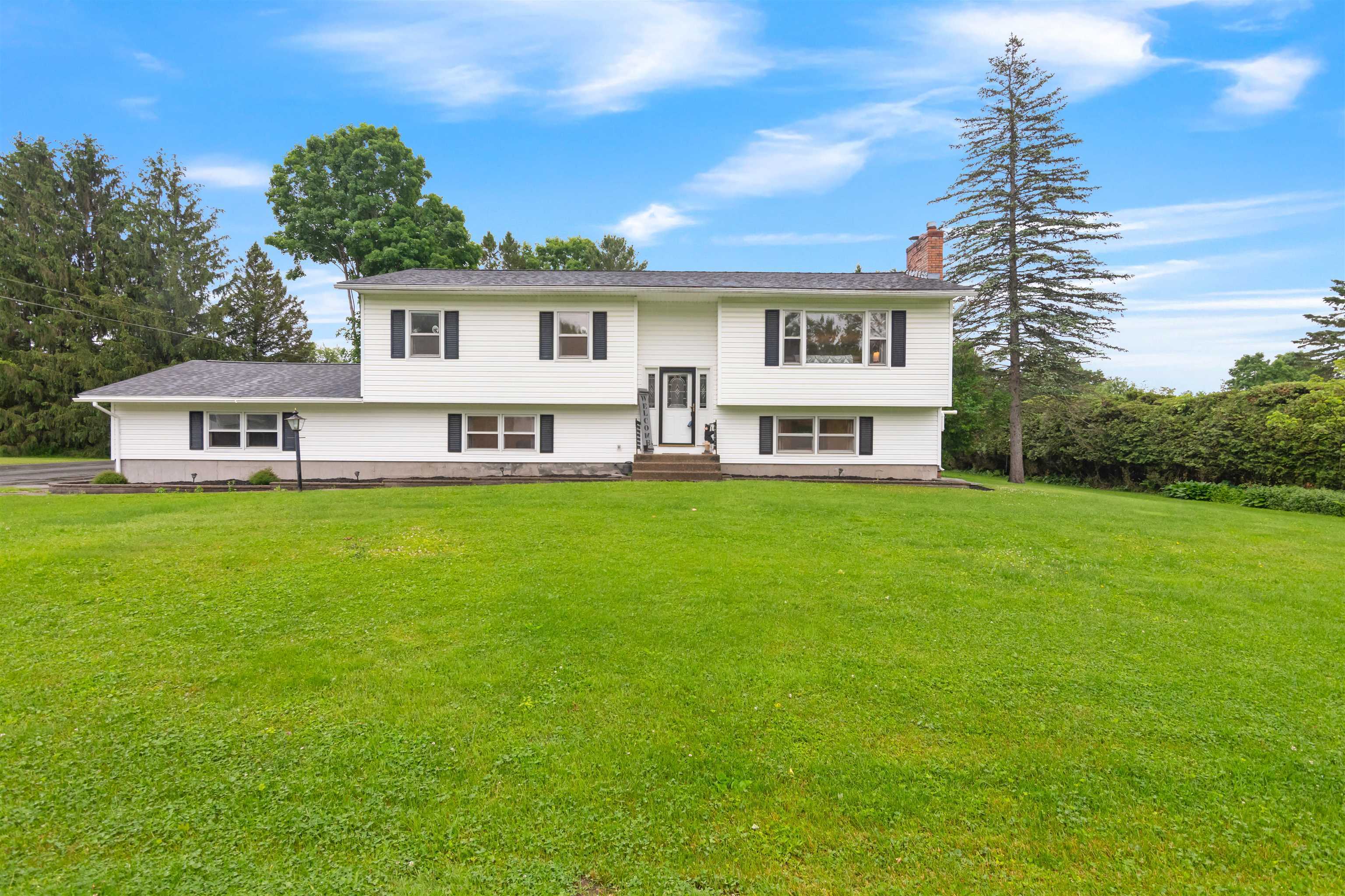 Property Photo: 27 Brookside Drive VT 05465
