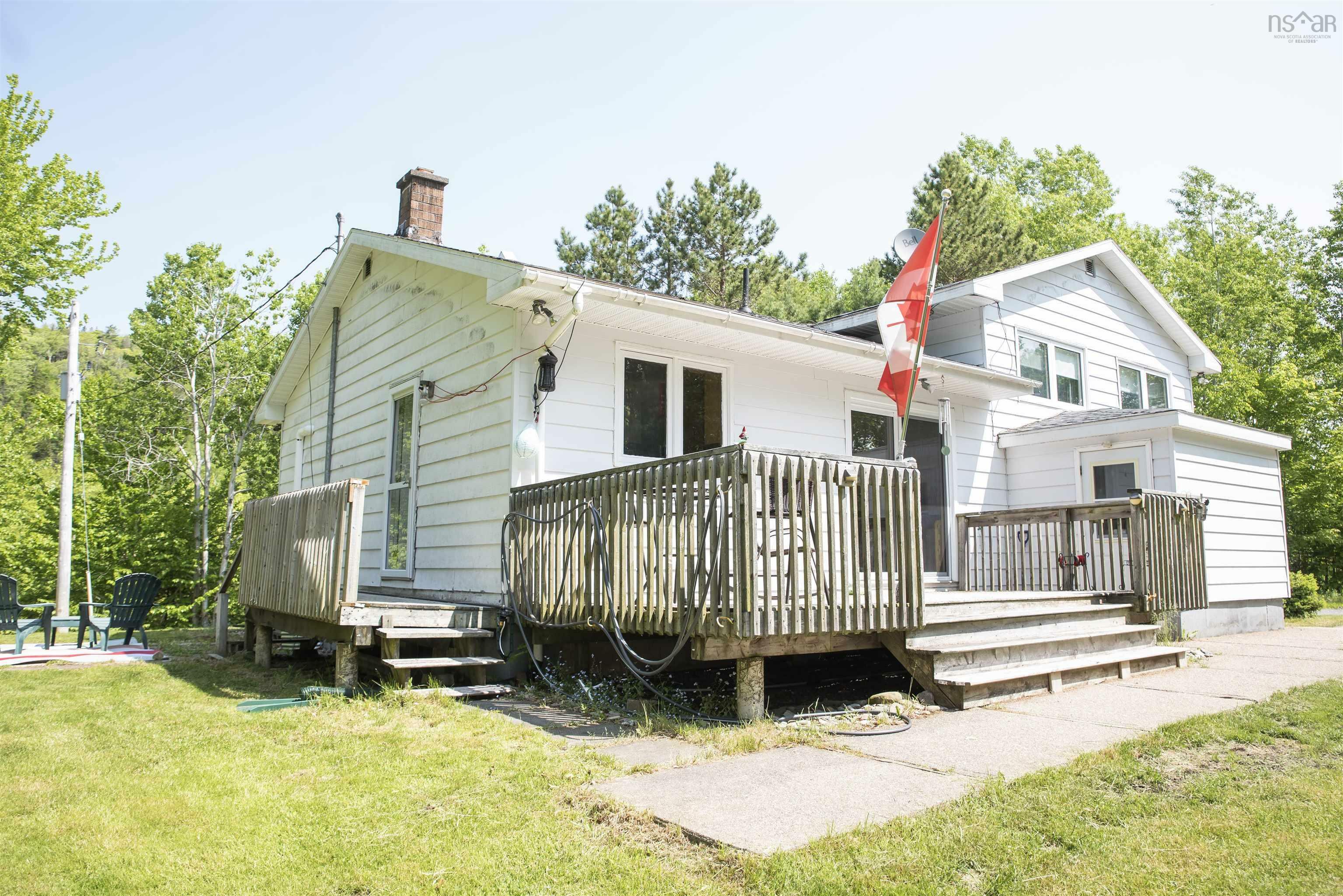 Property Photo: 1505 Coxheath Road NS B1L 1B3