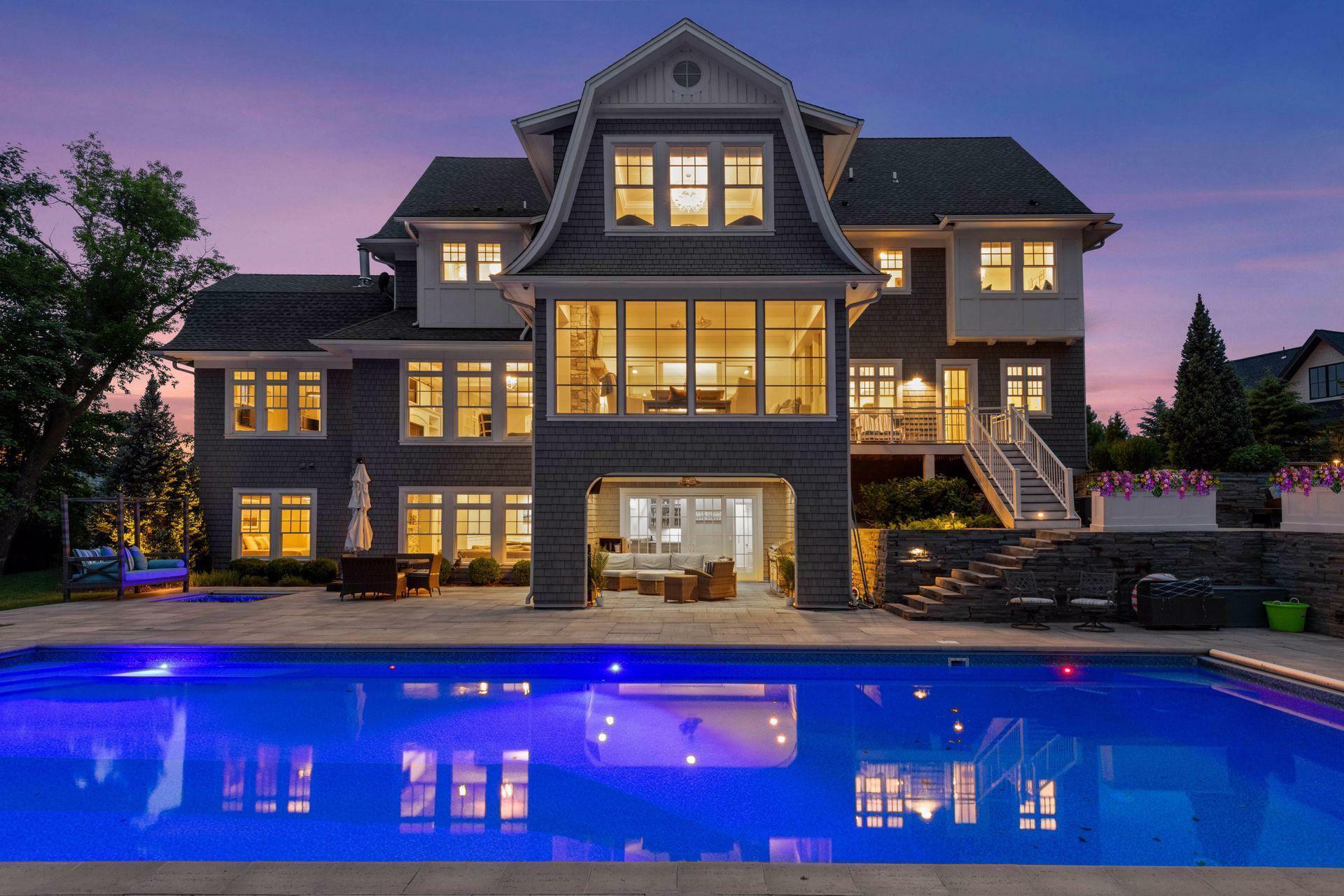Property Photo: 3758 Woodland Cove Parkway MN 55331