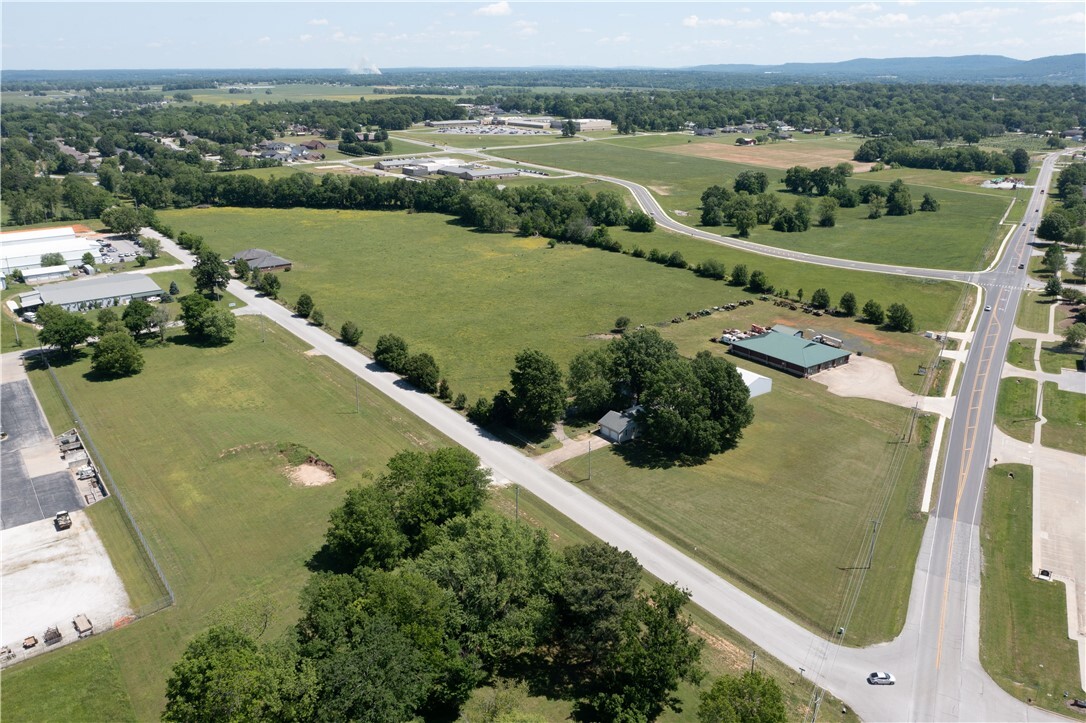 Property Photo: 291 S Industrial Park Road AR 72753